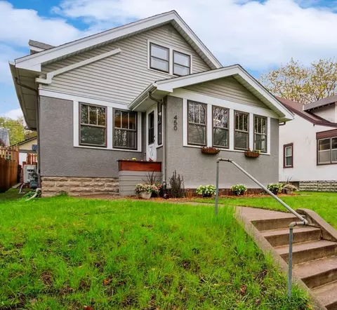 450 Brimhall St, Saint Paul, MN 55105