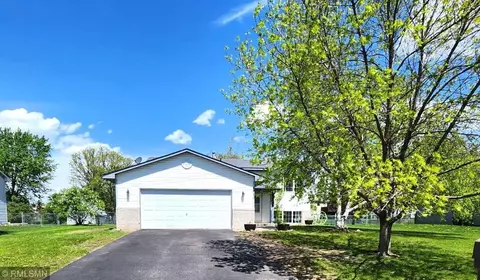 4050 Lake Ridge Dr, Big Lake, MN 55309