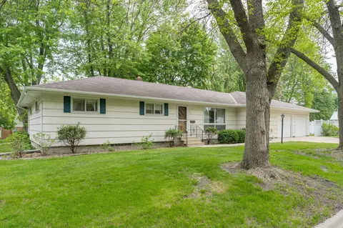 305 3rd Ave NE, Mapleton, MN 56065