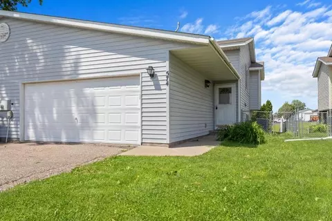 574 Kendall Dr, Hastings, MN 55033