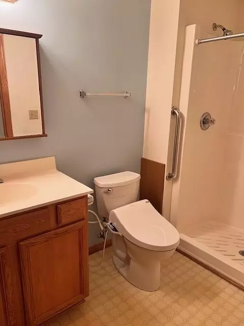 1900 Oak Tree Ln #D, Austin, MN 55912 photo 12
