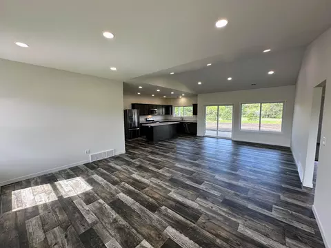 911 8th Ave NW, Perham, MN 56573 photo 18