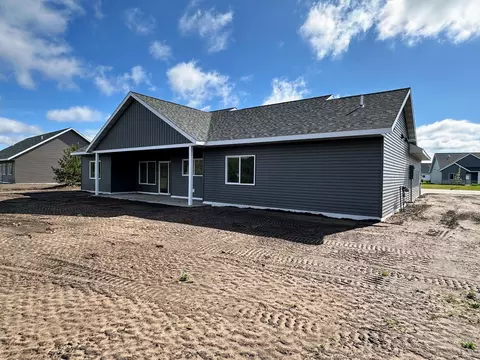 911 8th Ave NW, Perham, MN 56573 photo 6