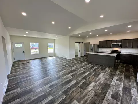 911 8th Ave NW, Perham, MN 56573 photo 17