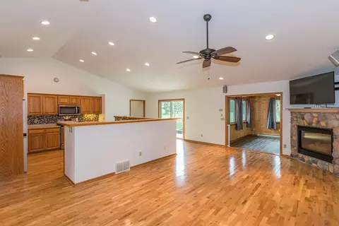 9351 Oak Blf, Brainerd, MN 56401 photo 3