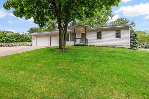 1508 24th Ave NW, Faribault, MN 55021