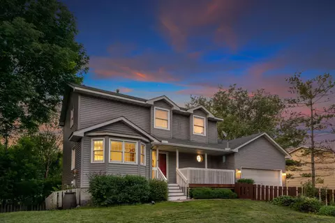 1745 Lake Valentine Rd, Arden Hills, MN 55112