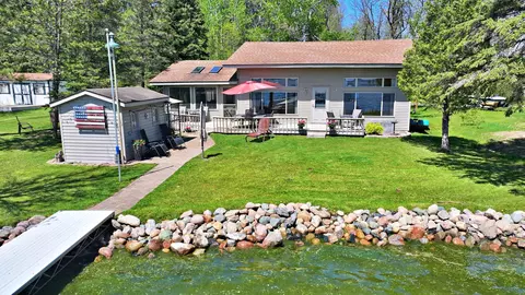 37542 W Stocking Dr, Menahga, MN 56464