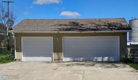 322 4th Ave, Enderlin, ND 58027 photo 15