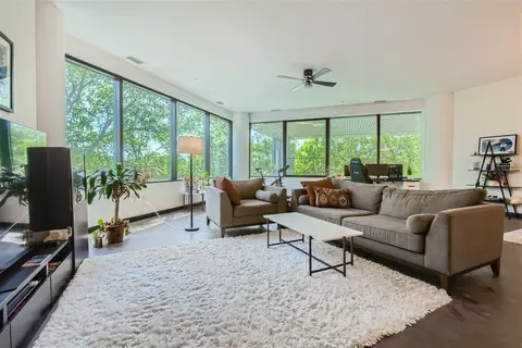 5601 Smetana Dr #209, Minnetonka, MN 55343