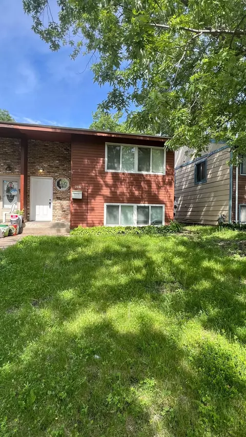 2736 17th Ave S, Minneapolis, MN 55407