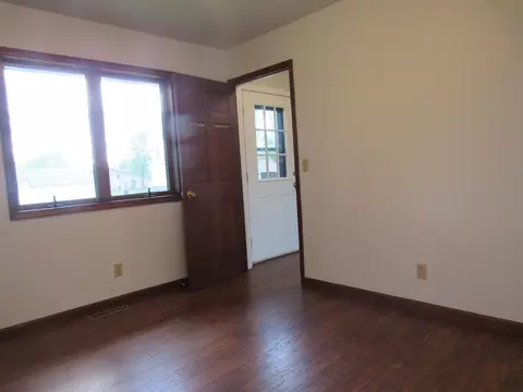 1830 Red Leaf Ct, Windom, MN 56101 photo 21