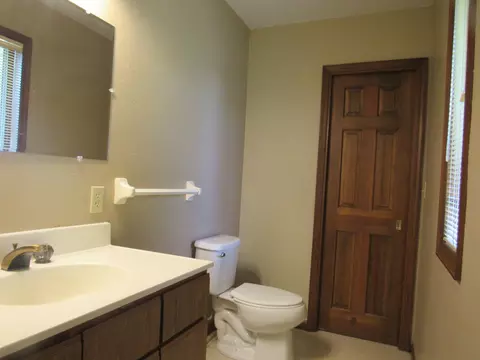 1830 Red Leaf Ct, Windom, MN 56101 photo 20