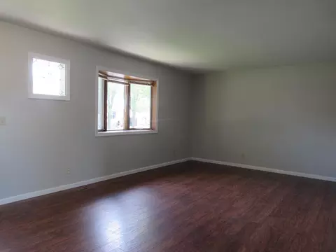 1830 Red Leaf Ct, Windom, MN 56101 photo 11