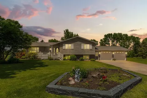610 William St, Hartland, MN 56042