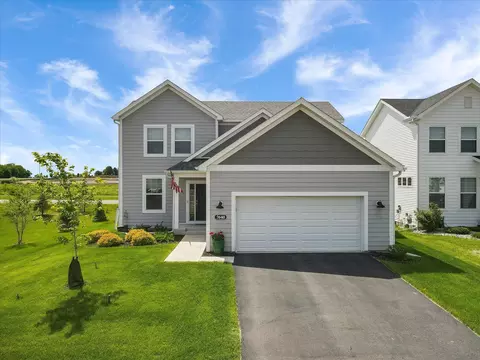7640 184th St W, Lakeville, MN 55044
