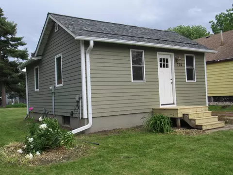704 Pershing Blvd, Worthington, MN 56187
