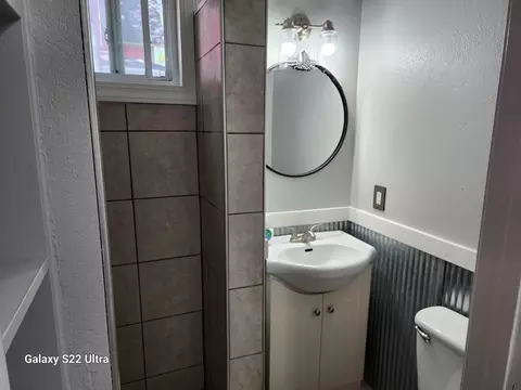 616 15th St SW, Willmar, MN 56201 photo 5