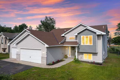 412 14th Ave S, Princeton, MN 55371