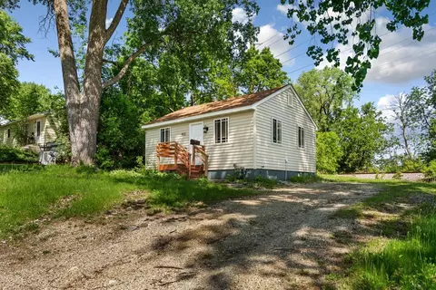 402 Clearview Pl, Owatonna, MN 55060