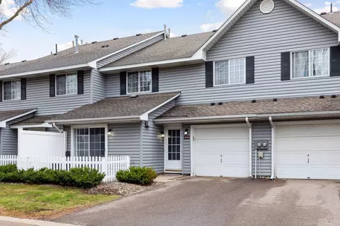 2555 Bedford Ct #47, Mendota Heights, MN 55120