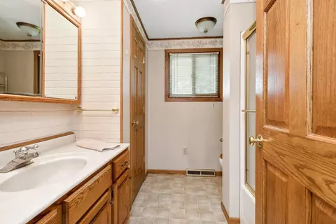 8855 Shields Lake Path, Faribault, MN 55021 photo 15