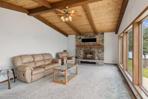 8855 Shields Lake Path, Faribault, MN 55021 photo 9