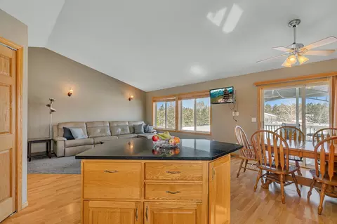 1868 47th St SE, Saint Cloud, MN 56304 photo 3
