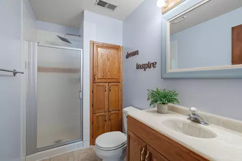 3958 Worchester Dr, Eagan, MN 55123 photo 37