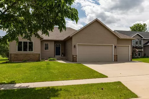 2282 Galileo Pl SW, Rochester, MN 55902