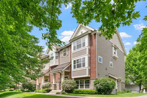 8451 Emery Pkwy N, Champlin, MN 55316