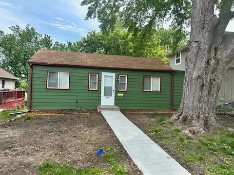 716 12th Ave N, South Saint Paul, MN 55075