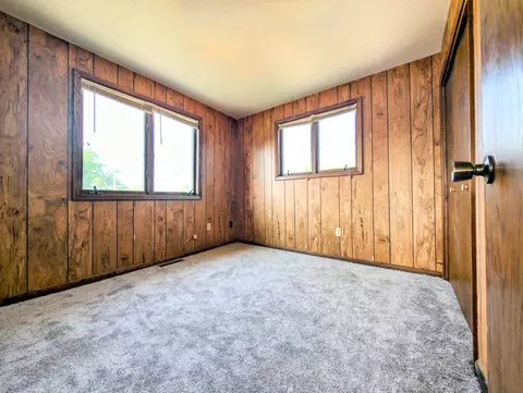 430 3rd St, Kenyon, MN 55946 photo 7