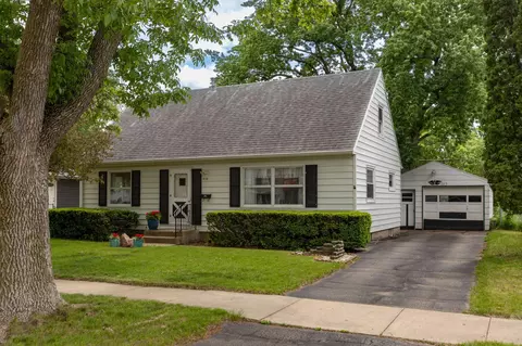 816 13th St SE, Rochester, MN 55904