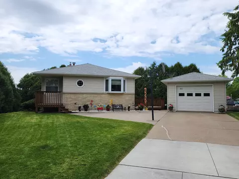 460 2nd St SW, Plainview, MN 55964 photo 2