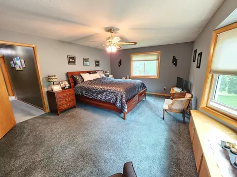 460 2nd St SW, Plainview, MN 55964 photo 23