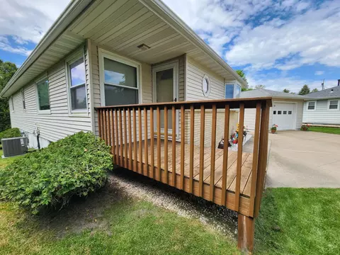 460 2nd St SW, Plainview, MN 55964 photo 12