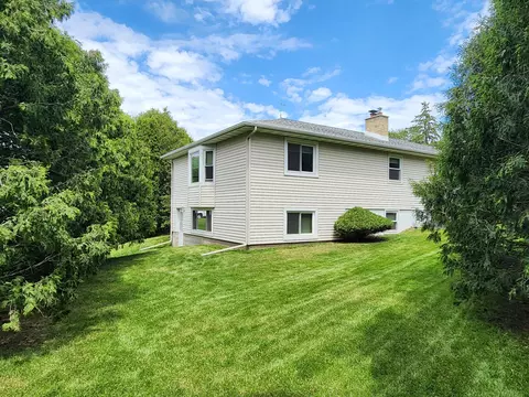 460 2nd St SW, Plainview, MN 55964 photo 10