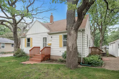 5016 Bernard Ave N, Crystal, MN 55429