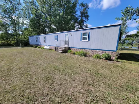 21198 Little Sarah Rd SE, Erskine, MN 56535