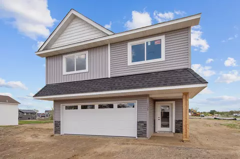 504 Jewell St, Mora, MN 55051