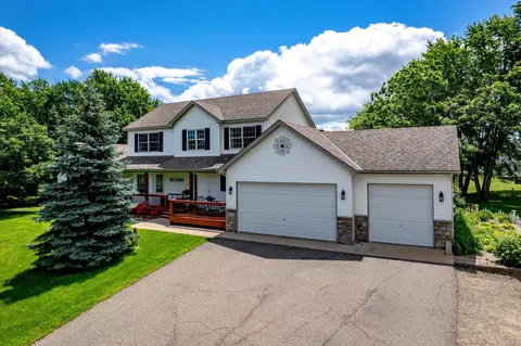 6489 261st St, Wyoming, MN 55092