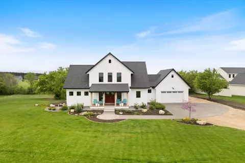 981 154th Ave, New Richmond, WI 54017