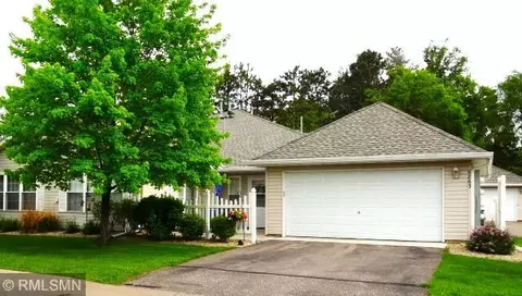 6863 Blackhawk Trl, Inver Grove Heights, MN 55077