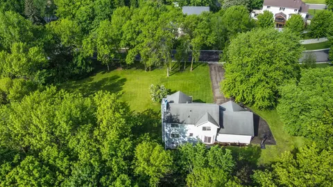 8202 Walnut Grove Ln N, Maple Grove, MN 55311
