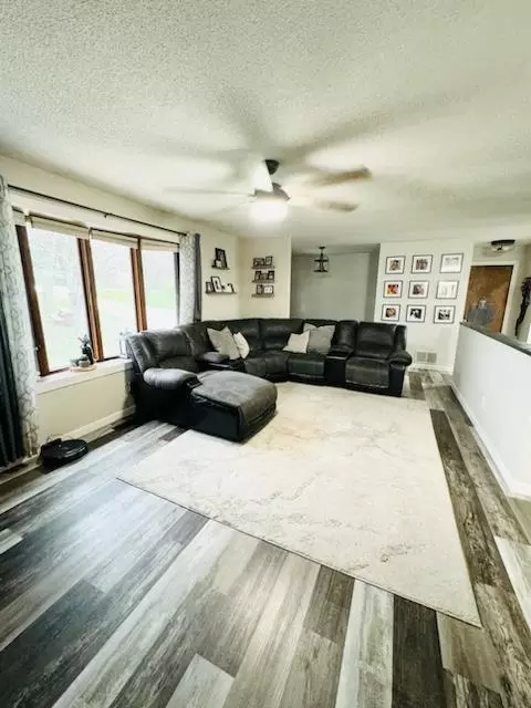 3721 8th St NE, Willmar, MN 56201 photo 9