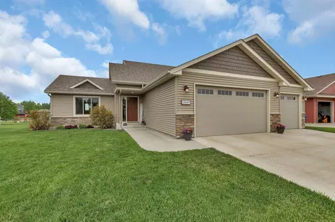 1809 Perennial Ln NE, Sauk Rapids, MN 56379