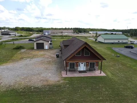 402 E Pearson Ave, Nashwauk, MN 55769
