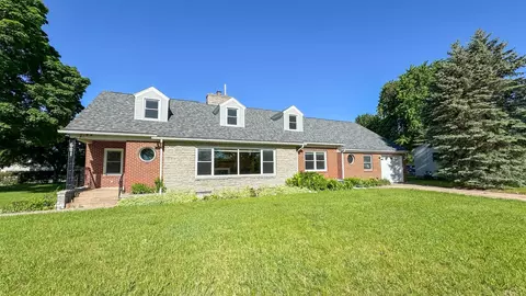 601 Riverside Ave N, Sartell, MN 56377