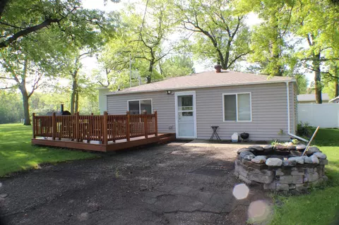 1012 Lakeview Ave, Alexandria, MN 56308